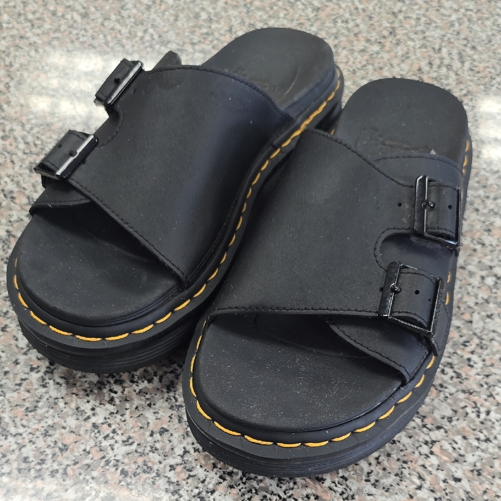Dr Martens Dax Sandals